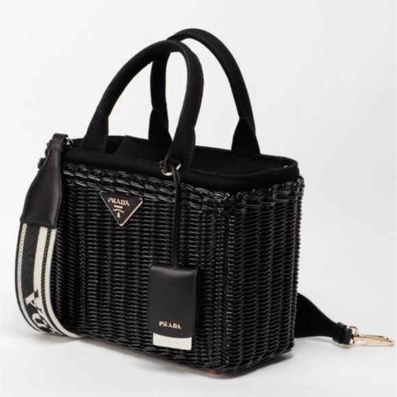 PRADA logo appliqued wicker basket shoulder bag - Picture 2 of 5